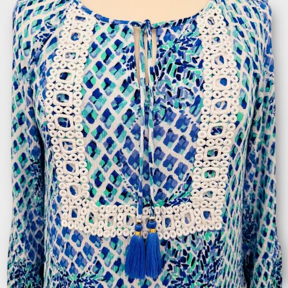 Lilly Pulitzer Amisa Resort Blue White Tunic Top Size S Crochet Lace Trim Blouse - Picture 6 of 11
